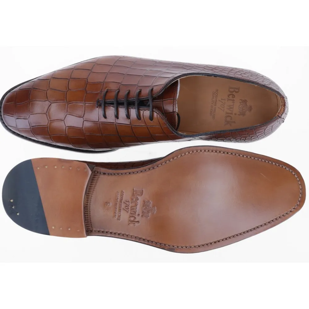 Berwick 1707 Wholecut>5216-T01 Coco Crust Cuero
